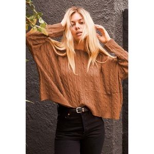 Lulu’s Cognac Crop Cable Knit Sweater